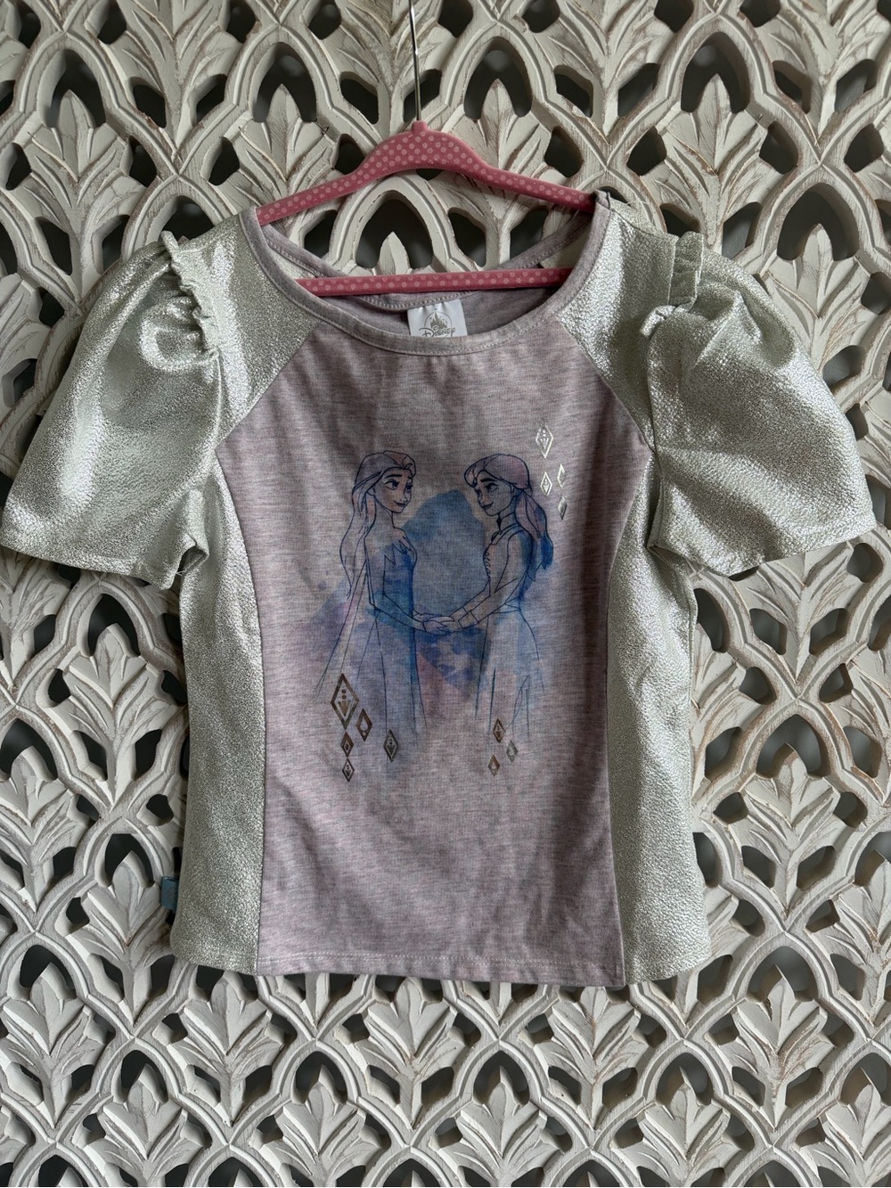Disney Frozen 2 Girls 7/8 Elsa Anna Metallic Silver Sleeve Top